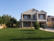 Satılır 5 otaqlı 280 m2 bağ evi Şüvəlan