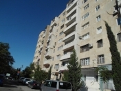 İcarəyə verilir 3 otaqlı 80 m2 köhnə tikili Yasamal r.