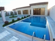 Satılır 4 otaqlı 200 m2 bağ evi Mərdəkan