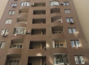 İcarəyə verilir 3 otaqlı 130 m2 yeni tikili Nəsimi r.