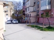 Satılır 1 otaqlı 35 m2 köhnə tikili Badamdar