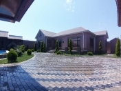 Satılır 4 otaqlı 180 m2 bağ evi Şüvəlan