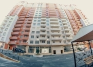 Satılır 4 otaqlı 250 m2 yeni tikili Əhmədli m.