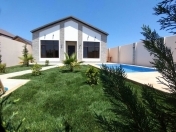 Satılır 4 otaqlı 160 m2 bağ evi Mərdəkan