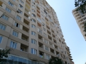 Satılır 4 otaqlı 160 m2 yeni tikili Bakı Dövlət Universiteti