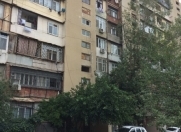 Satılır 2 otaqlı 65 m2 köhnə tikili Əhmədli m.