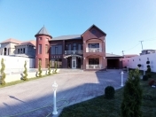 Satılır 6 otaqlı 400 m2 bağ evi Mərdəkan
