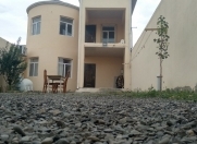 Satılır 5 otaqlı 300 m2 həyət evi İncəsənət və Mədəniyyət Un.