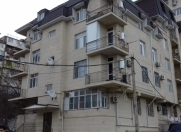 Satılır 5 otaqlı 140 m2 yeni tikili Ukrayna dairəsi