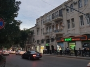 İcarəyə verilir 3 otaqlı 70 m2 köhnə tikili 28 May m.