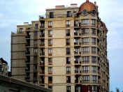 İcarəyə verilir 5 otaqlı 265 m2 yeni tikili Sahil m.