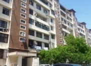 Satılır 3 otaqlı 61 m2 köhnə tikili Yasamal r.