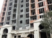 Satılır 1 otaqlı 70 m2 yeni tikili 8 km