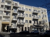 Satılır 1 otaqlı 160 m2 obyekt 28 Mall