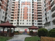 Satılır 1 otaqlı 50 m2 yeni tikili 20 yanvar m.