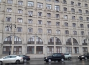 Satılır 3 otaqlı 80 m2 köhnə tikili İnşaatçılar m.