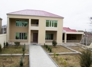 Satılır 5 otaqlı 430 m2 villa Binə