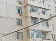 Satılır 3 otaqlı 72 m2 köhnə tikili Əhmədli m.
