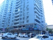 İcarəyə verilir 3 otaqlı 100 m2 yeni tikili Nizami m.