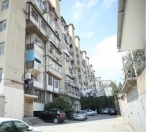 Satılır 3 otaqlı 70 m2 köhnə tikili Yeni Yasamal