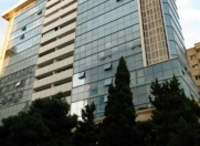 İcarəyə verilir 3 otaqlı 120 m2 ofis 28 May m.