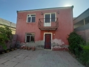Satılır 3 otaqlı 76 m2 həyət evi Xırdalan