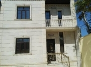 Satılır 5 otaqlı 200 m2 həyət evi Xırdalan