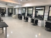 Satılır 1 otaqlı 300 m2 obyekt Azadlıq prospekti m.