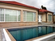 Satılır 4 otaqlı 200 m2 bağ evi Mərdəkan