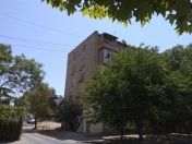 İcarəyə verilir 1 otaqlı 35 m2 köhnə tikili Qara Qarayev m.