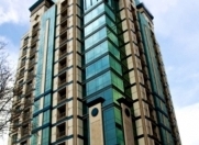 Satılır 7 otaqlı 300 m2 obyekt 28 Mall