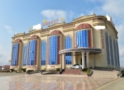 Satılır 6 otaqlı 1800 m2 obyekt Qaraçuxur