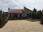Satılır 4 otaqlı 150 m2 bağ evi Mərdəkan