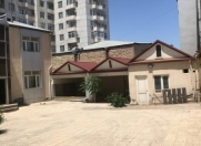 Satılır 3 otaqlı 300 m2 obyekt Badamdar