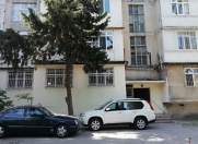 Satılır 5 otaqlı 116 m2 köhnə tikili Həzi Aslanov m.