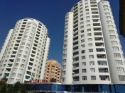 İcarəyə verilir 4 otaqlı 210 m2 yeni tikili 28 May m.