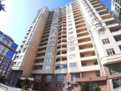 Satılır 4 otaqlı 180 m2 yeni tikili Rusiya səfirliyi