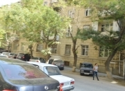 İcarəyə verilir 2 otaqlı 50 m2 köhnə tikili Dostluq kinoteatrı