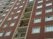 İcarəyə verilir 4 otaqlı 180 m2 yeni tikili 28 May m.