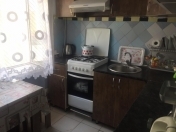 Satılır 2 otaqlı 57 m2 köhnə tikili Space TV