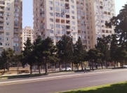 Satılır 2 otaqlı 77 m2 yeni tikili Neapol dairəsi