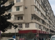 Satılır 2 otaqlı 65 m2 köhnə tikili Əhmədli m.