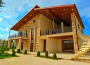 Satılır 4 otaqlı 300 m2 bağ evi Mərdəkan