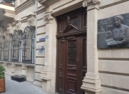 İcarəyə verilir 2 otaqlı 60 m2 ofis 28 May m.