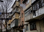 Satılır 2 otaqlı 48 m2 köhnə tikili İnşaatçılar m.