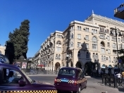 İcarəyə verilir 1 otaqlı 50 m2 köhnə tikili Sahil m.