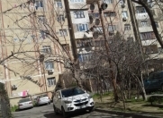 Satılır 3 otaqlı 80 m2 köhnə tikili Yasamal bazarı