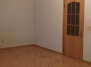 Satılır 4 otaqlı 130 m2 köhnə tikili 8 mkr