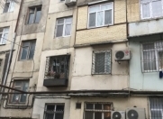 Satılır 2 otaqlı 35 m2 köhnə tikili 3 mkr