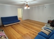 Satılır 3 otaqlı 91 m2 köhnə tikili İnşaatçılar m.
